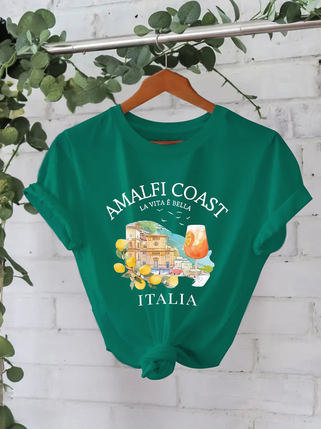 Pattern printed T-shirt