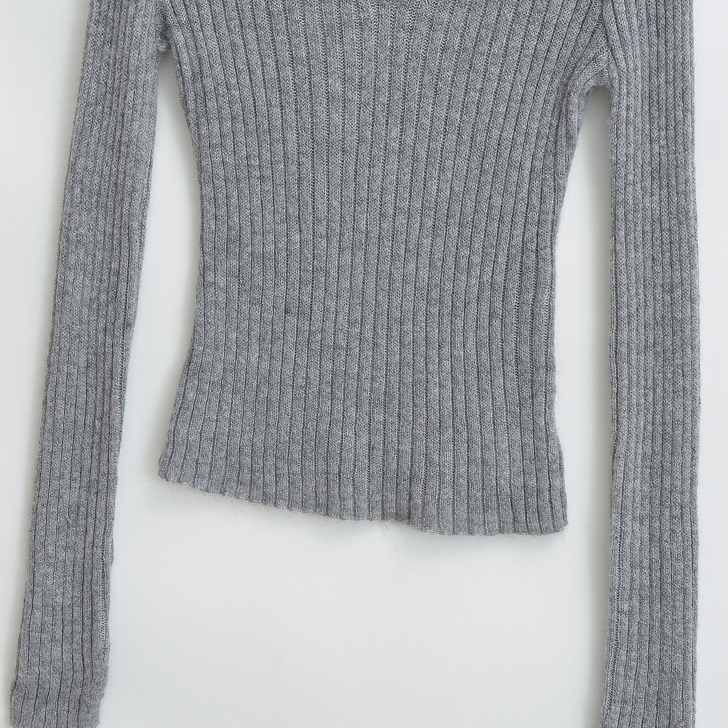 V-neck long sleeved elastic slim fit top