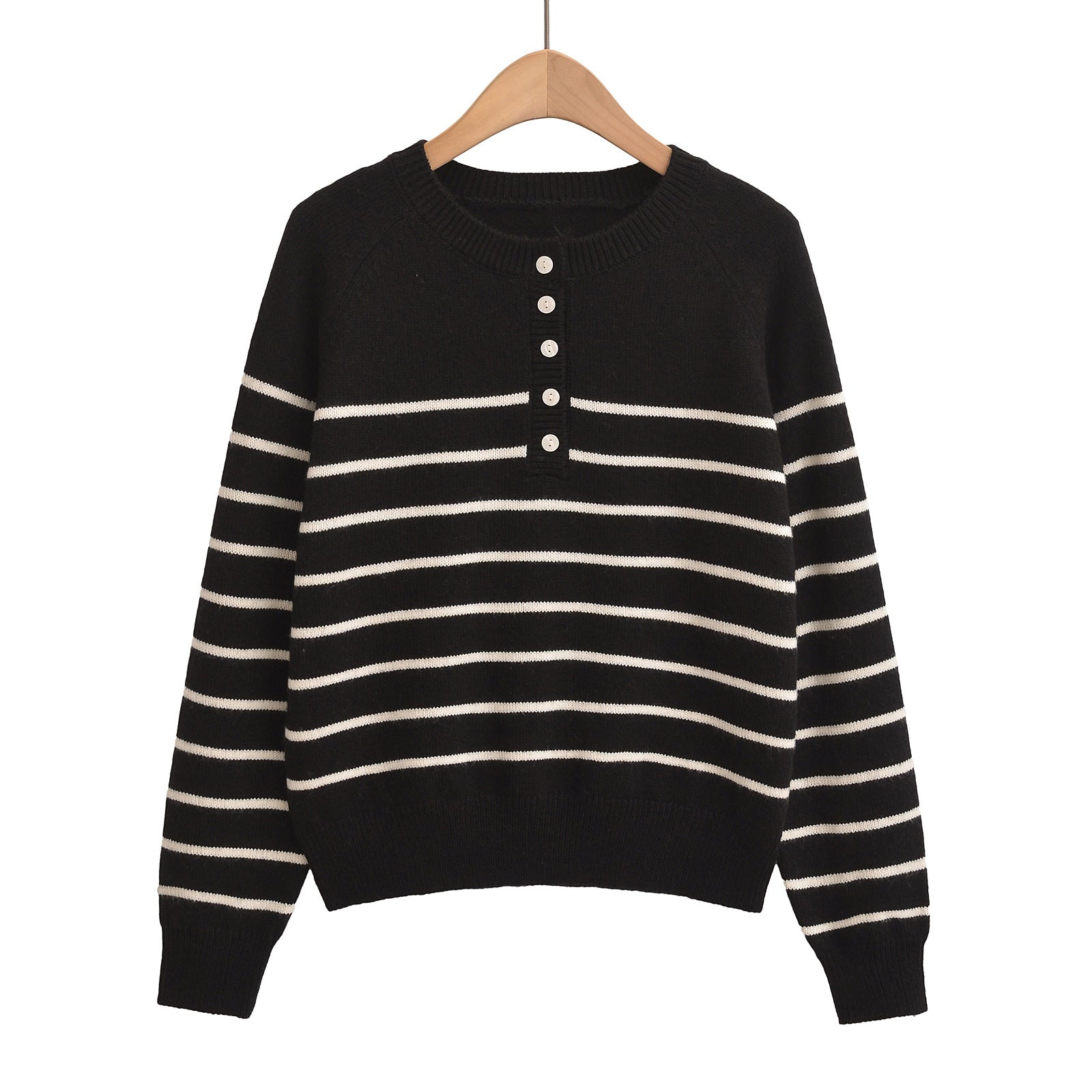 Striped round neck long sleeved loose plush sweater