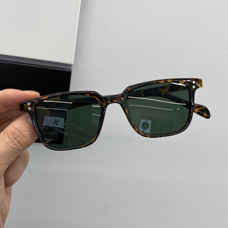 Small boxy sunglasses, trendy women's personalized retro sunglasses
