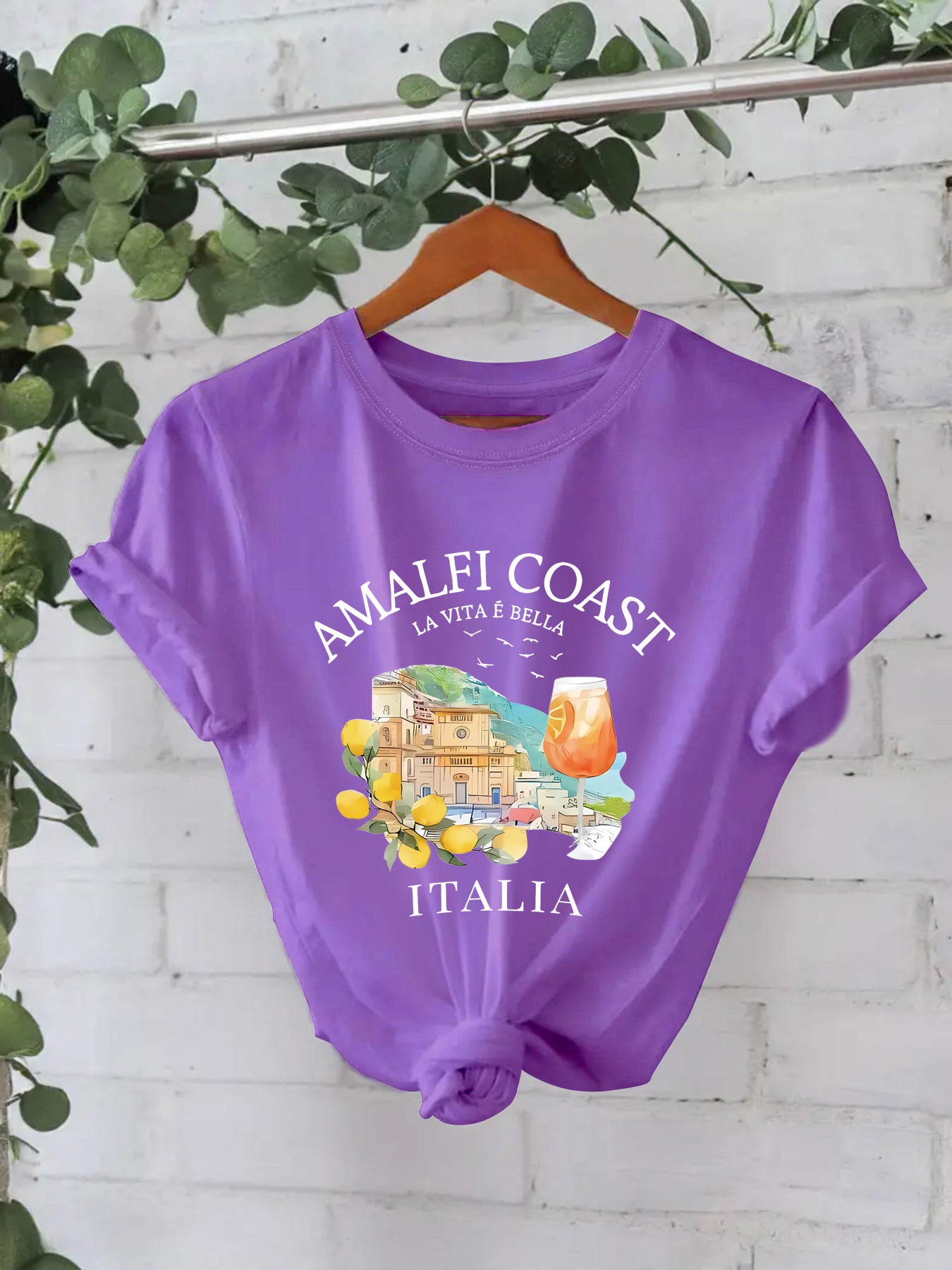 Pattern printed T-shirt