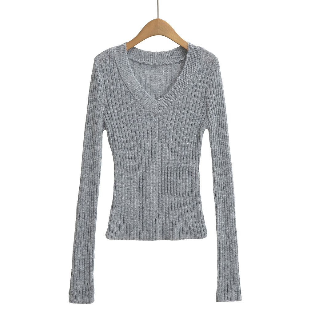 V-neck long sleeved elastic slim fit top