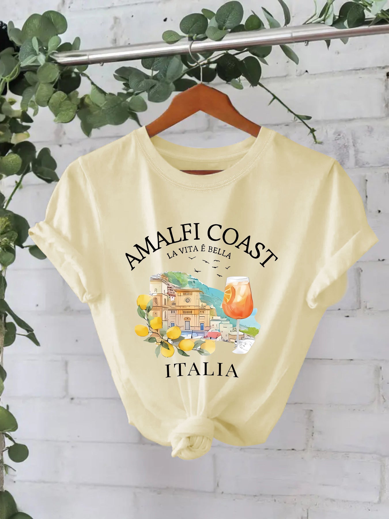 Pattern printed T-shirt