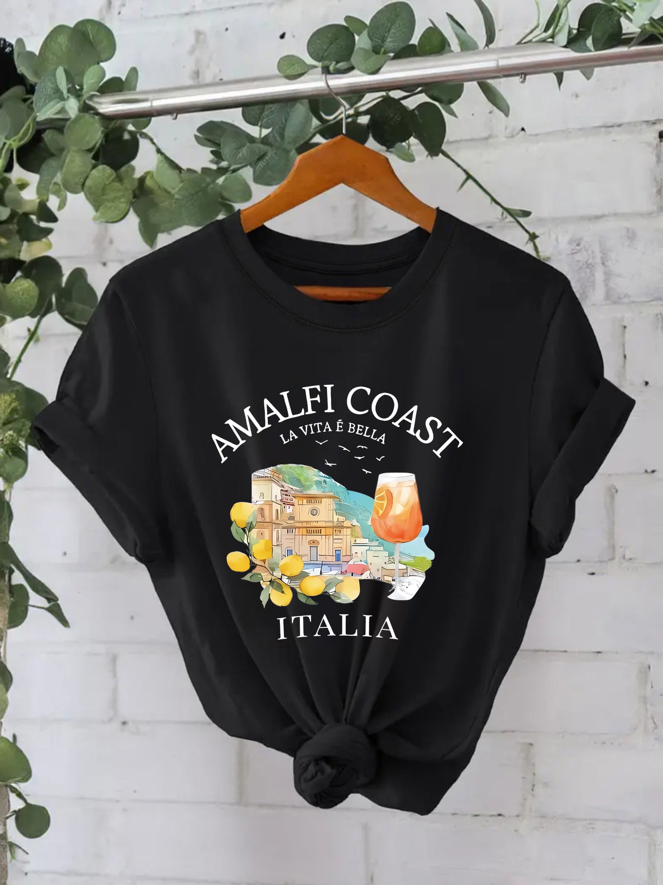 Pattern printed T-shirt