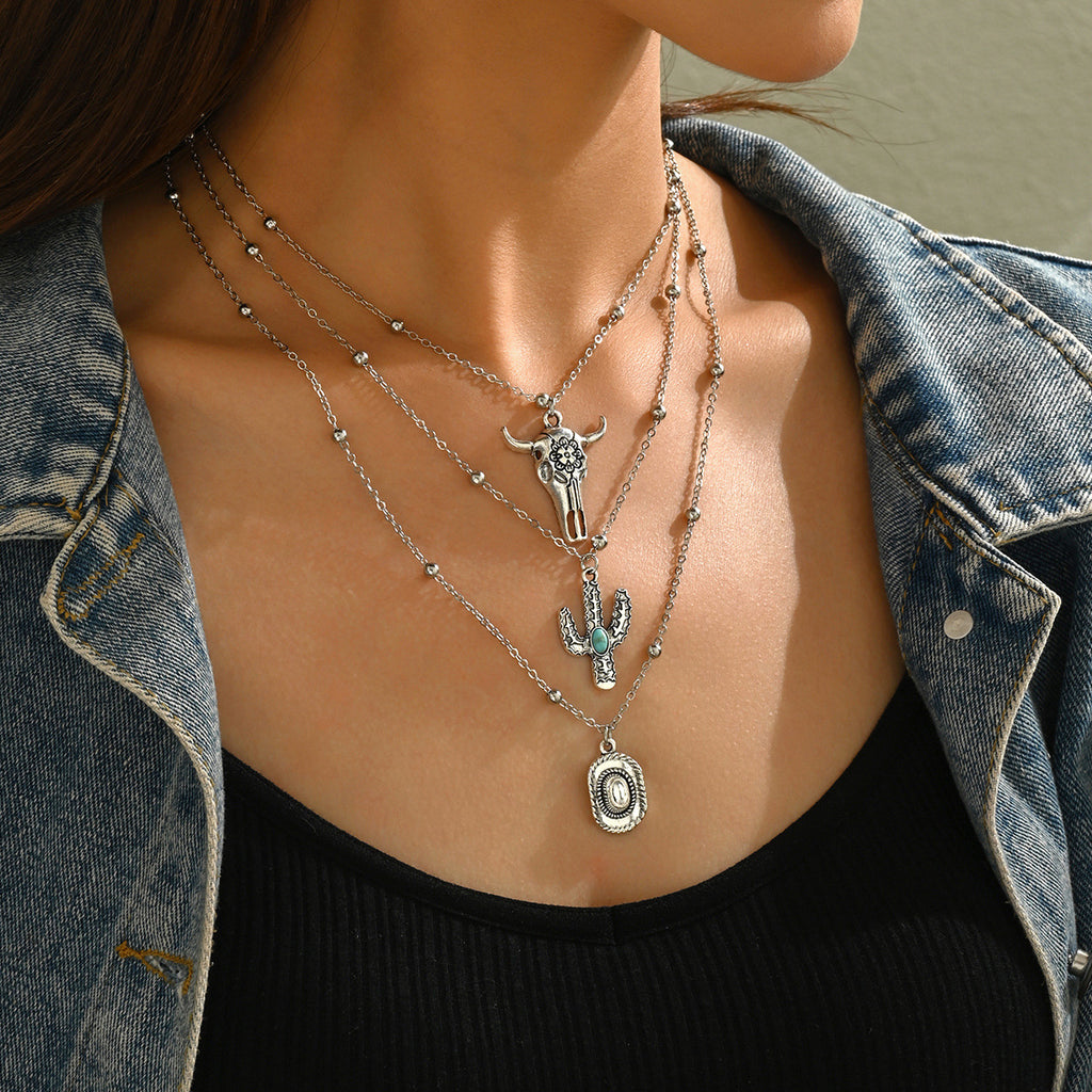 Western Cowboy-Style Turquoise Necklace Set